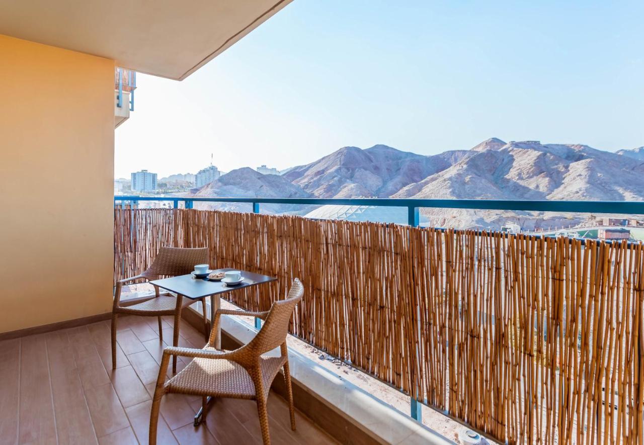 Almogim Suites Eilat Hotel (Adults Only) Екстер'єр фото