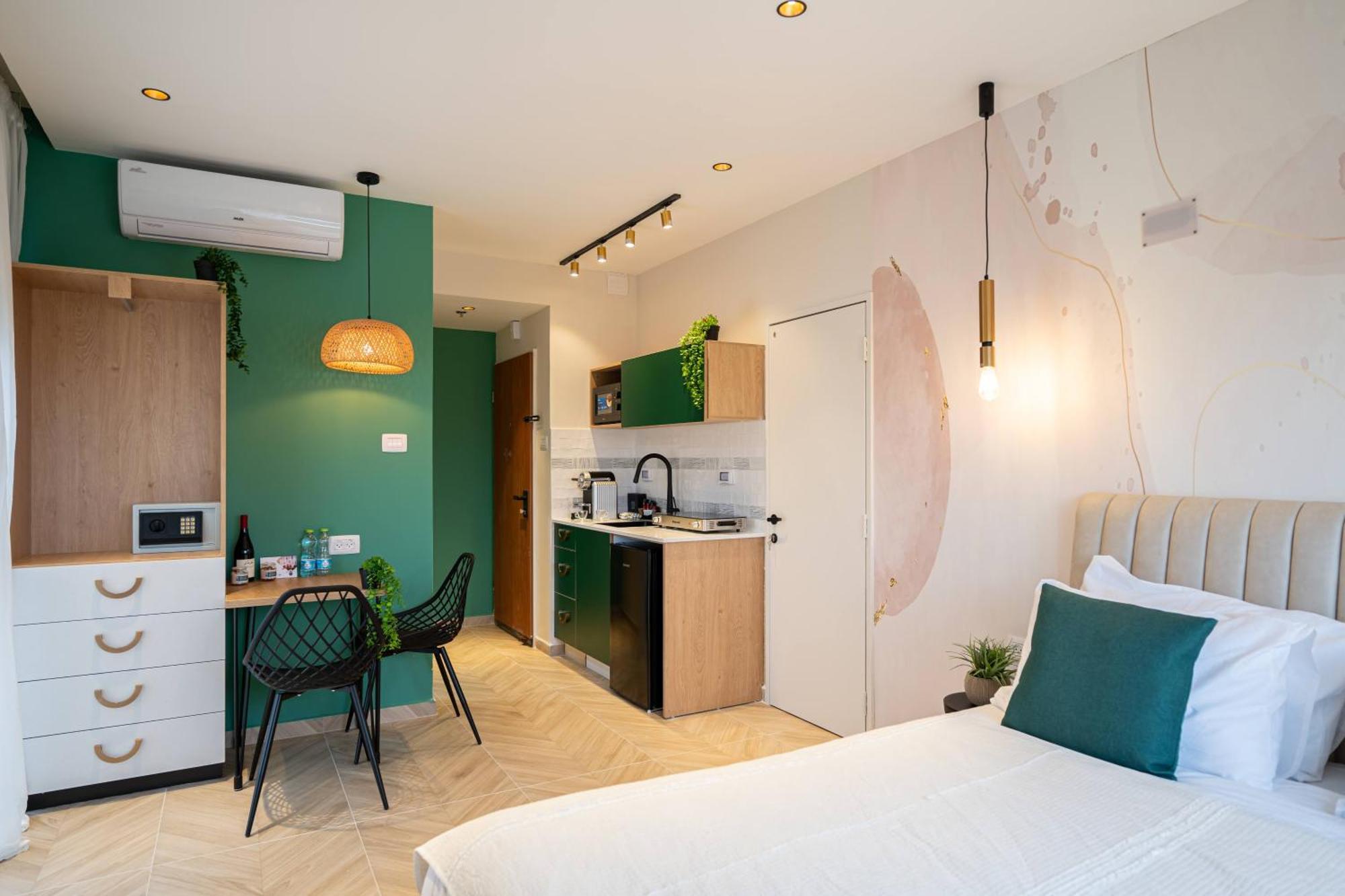 Almogim Suites Eilat Hotel (Adults Only) Екстер'єр фото